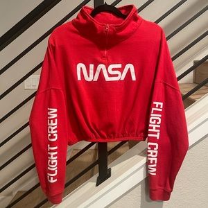 NASA Cropped Half-Zip Long-sleeved Pullover size L